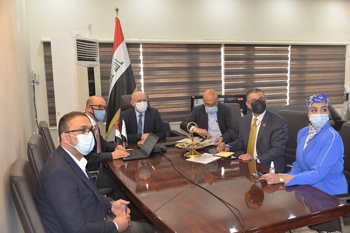 دائرة الصحة العامة تناقش ألية تنفيذ فعالية منافذ التلقيح الجماعية الخاصة بنشر لقاحات كوفيد-19 في عموم العراق