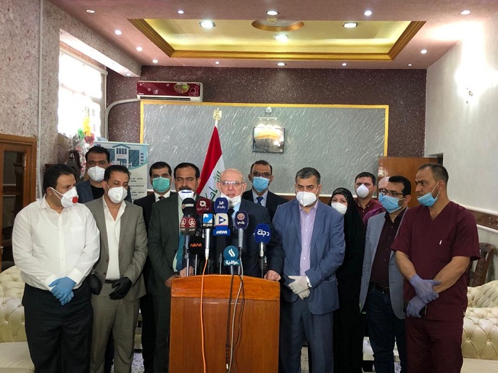 فريق وزاري يتابع الموقف الوبائي لفيروس كورونا والاجراءات المتخذة للحد من انتشاره في محافظة النجف الاشرف