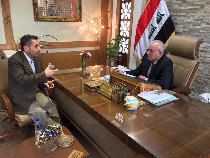 التقى الدكتور احسان جعفر احمد مدير عام دائرة الصحة العامة بالاستاذ الدكتور علاءالدين الكيشوان رئيس جامعة بغداد