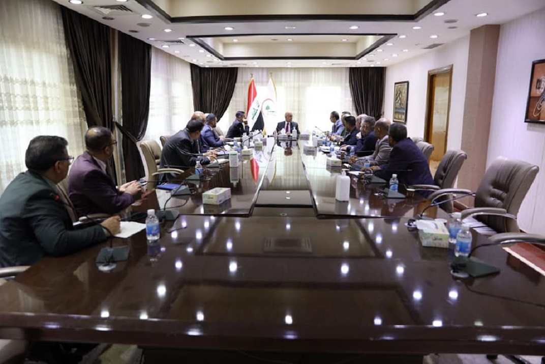 وزير الصحة يعقد اجتماع لمتابعة تأهيل واعمار مستشفى الامامين الكاظمين (ع) في بغداد الكرخ 